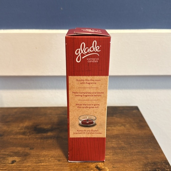 Glade SCENTED OIL Candle Refills Apple Cinnamon 1 Pack of 4 NEW OLD STOCK - Picture 4 of 5